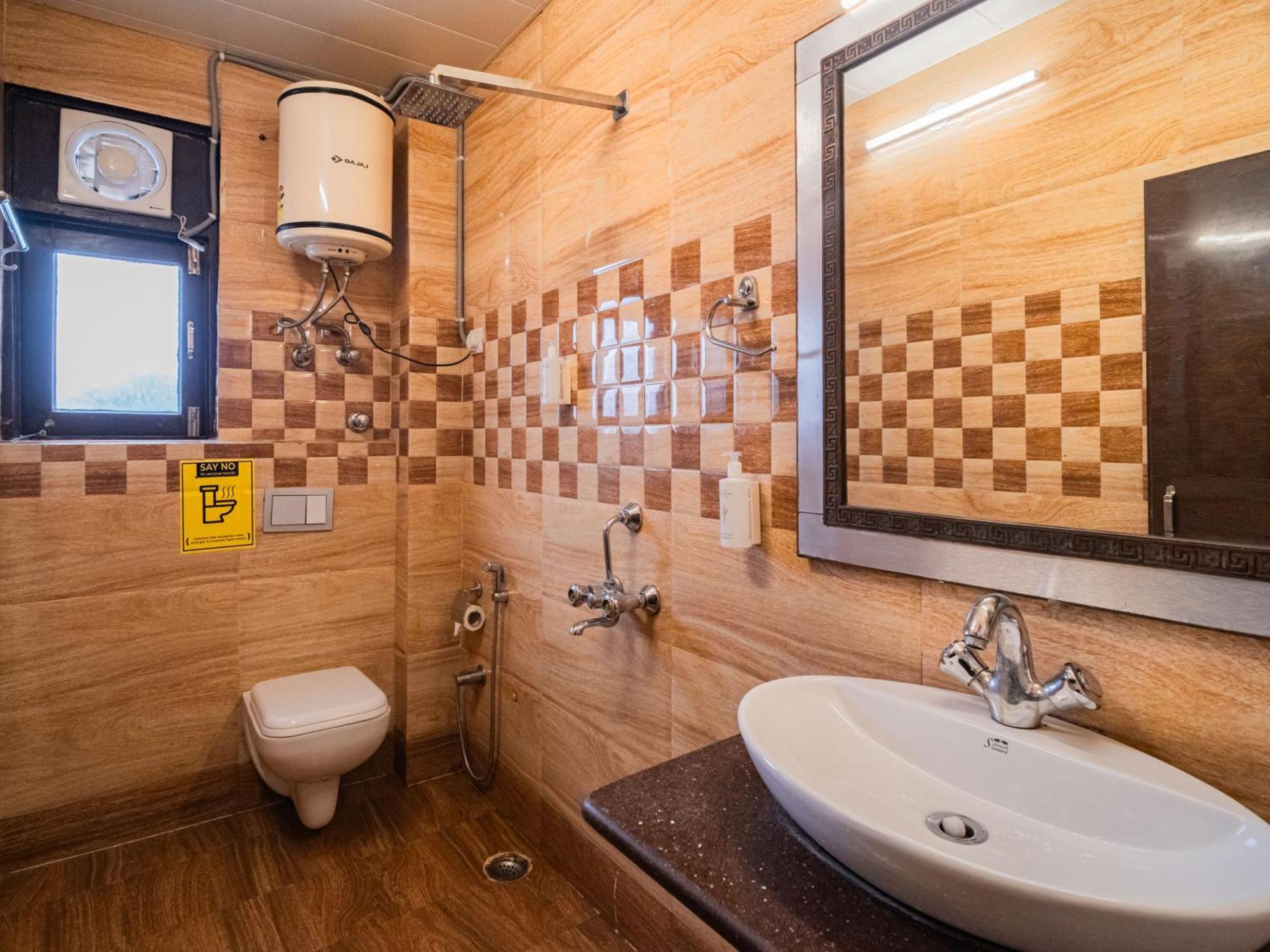 The Hosteller Šimla Pokoj fotografie
